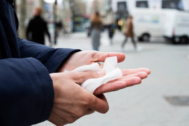 Mysophobia: 5 Signs You Have a Fear of Germs