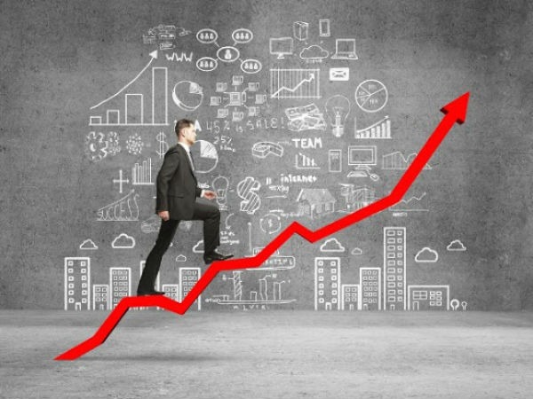 How Mutual Fund AMCs Are Explained in Investment Structures
